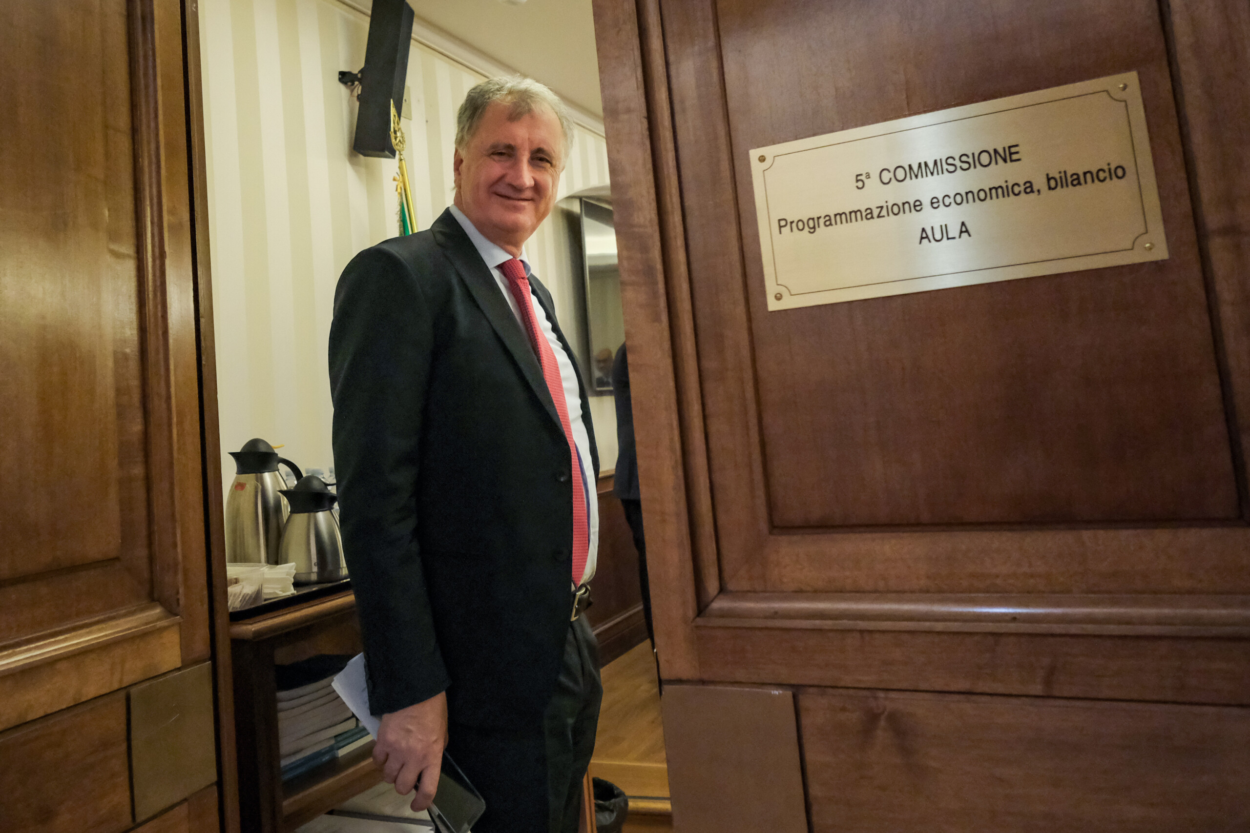 rai opposition au senat debloquez la reforme sinon nous ne garantirons pas les travaux de la commission du budget scaled