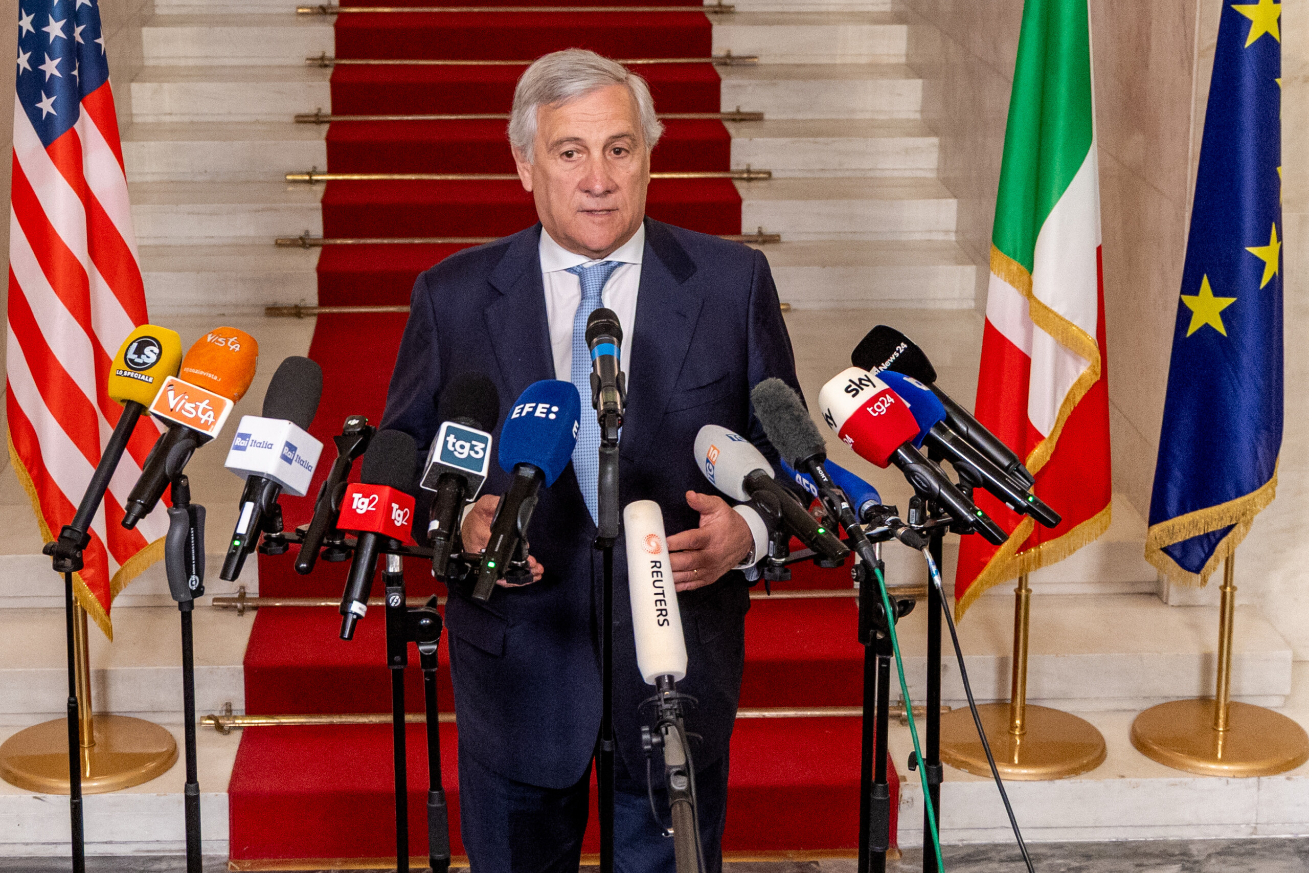iran tajani prets a participer a une mission internationale de deminage apres le cessez le feu scaled