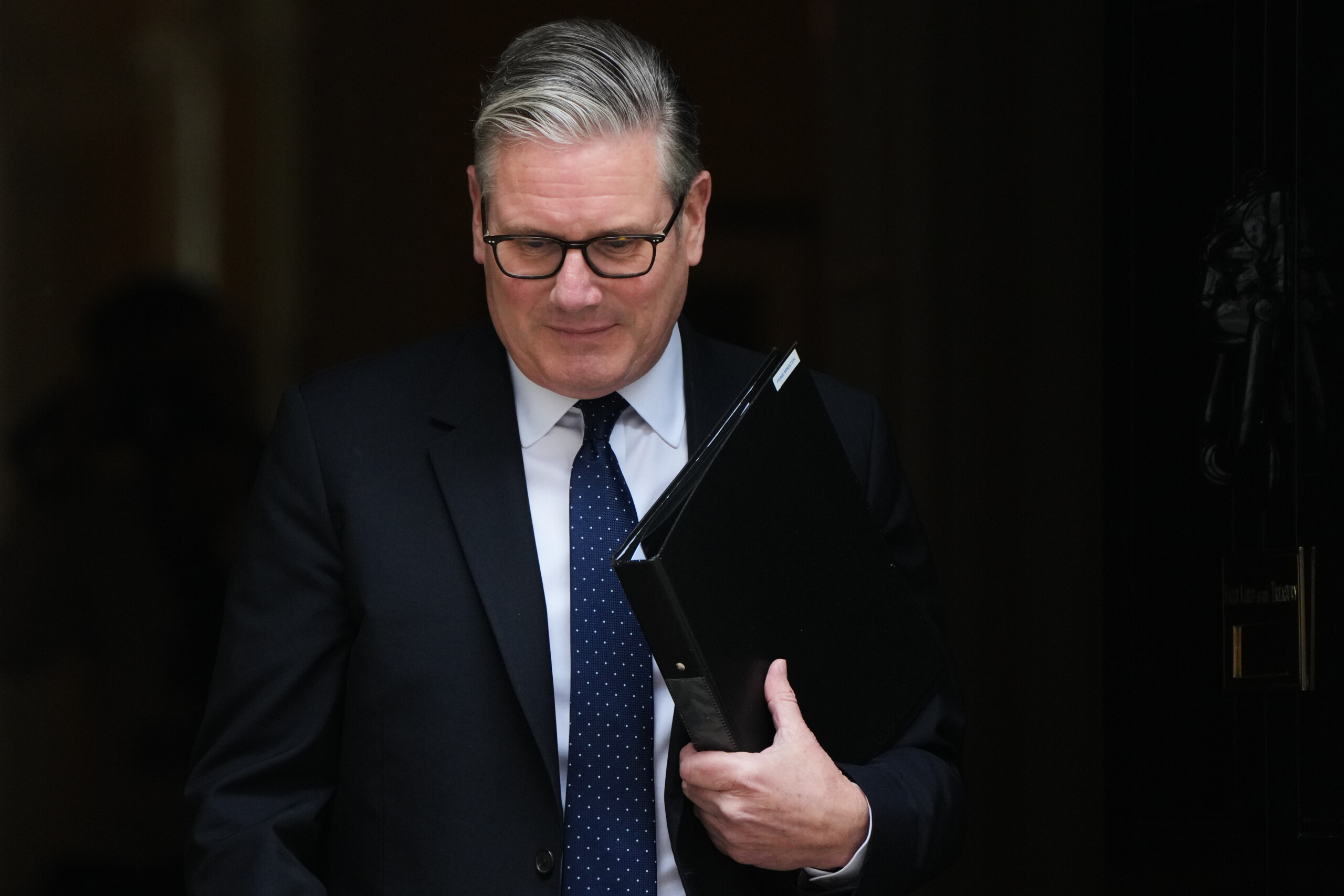 royaume uni reunion au parlement entre ministres et deputes travaillistes scaled