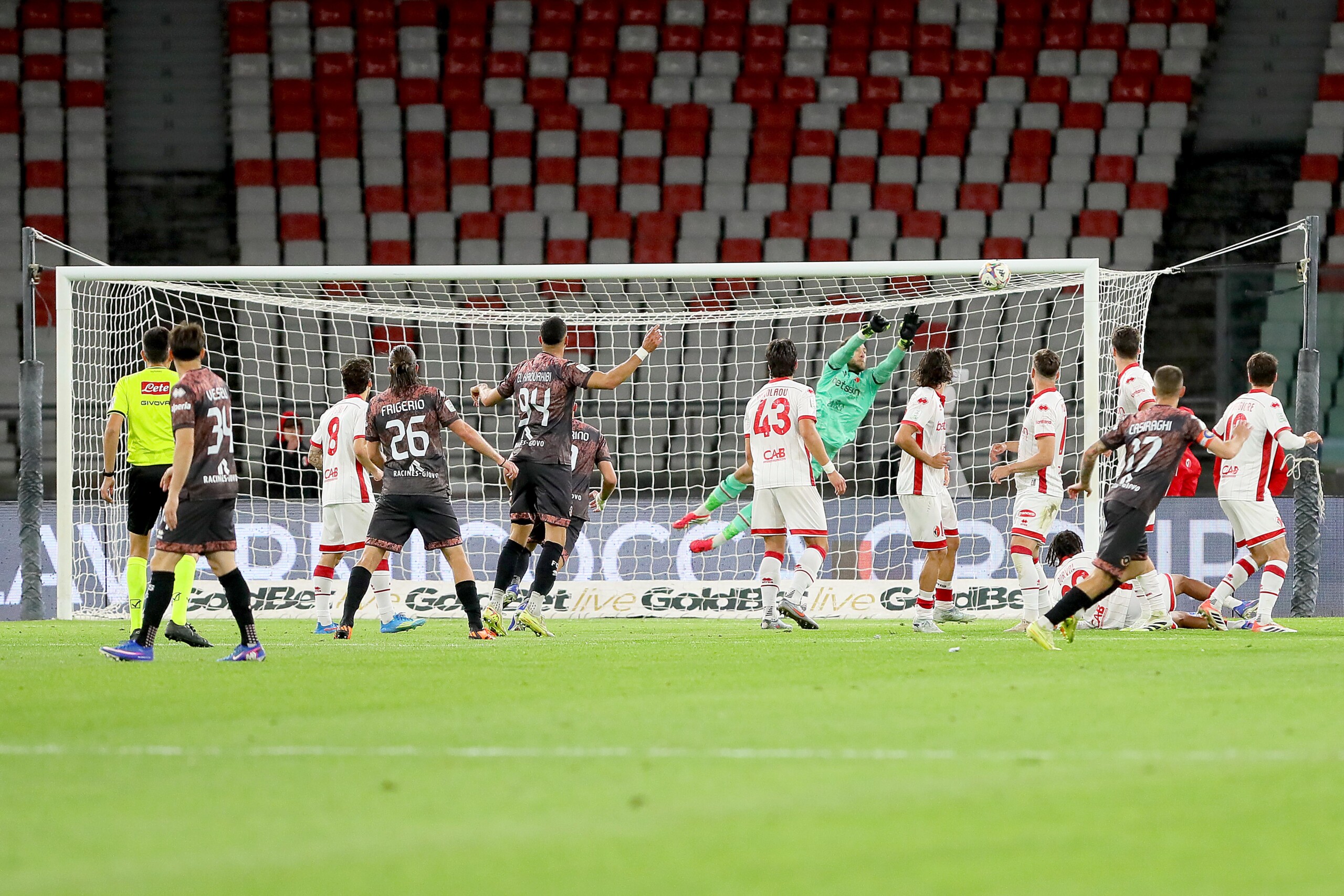football barrages de serie b match nul et vierge entre bari et le sudtirol scaled