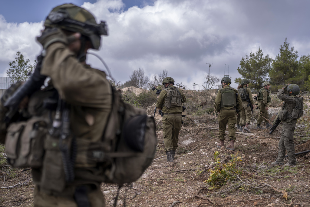 liban tsahal le hezbollah a tire des roquettes et lance des drones explosifs contre les troupes dans le sud du pays