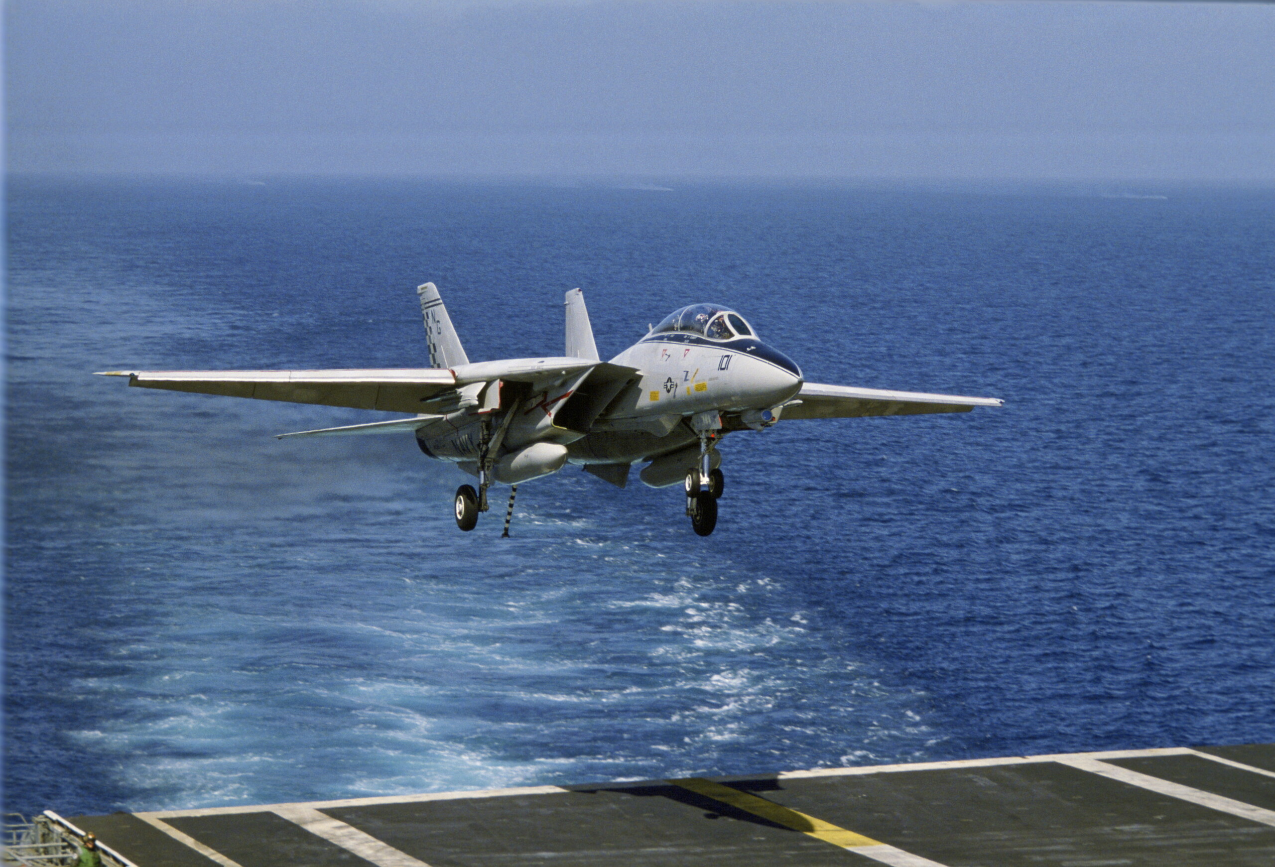 États-Unis : collision entre deux avions de chasse lors d'une démonstration sur une base de l'Idaho, les équipages sont sains et saufs 1 etats unis collision entre deux avions de chasse lors dune demonstration sur une base de lidaho les equipages sont sains et saufs scaled