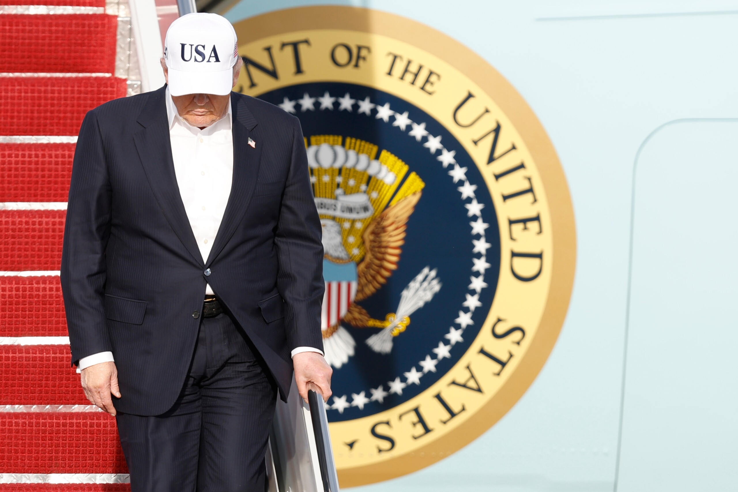 etats unis sondage du new york times trump seffondre sur les questions de la guerre en iran et de leconomie scaled