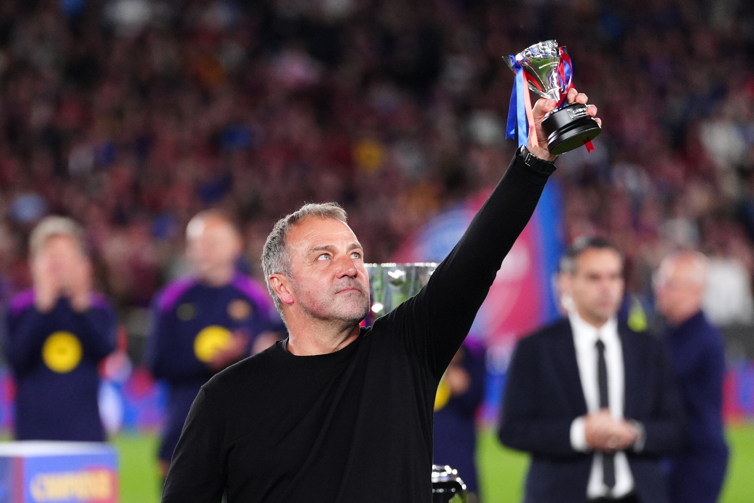 football barcelone flick prolonge jusquen 2028 scaled