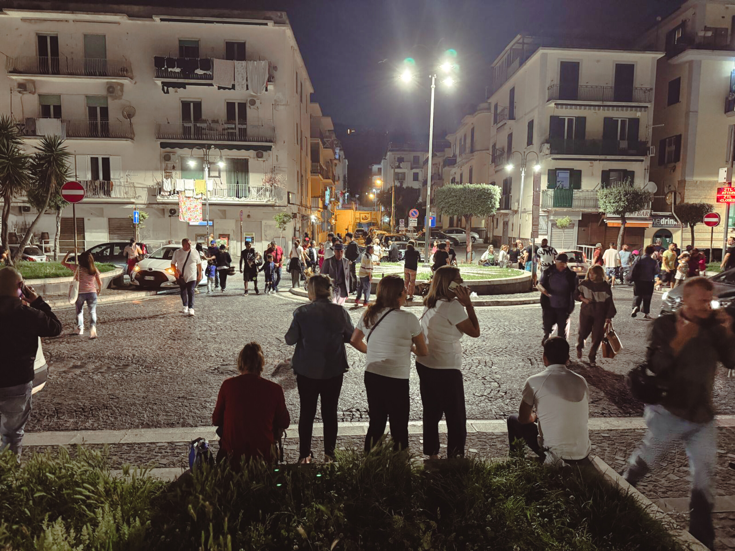 campi flegrei le maire annonce que les ecoles seront ouvertes demain a pozzuoli scaled