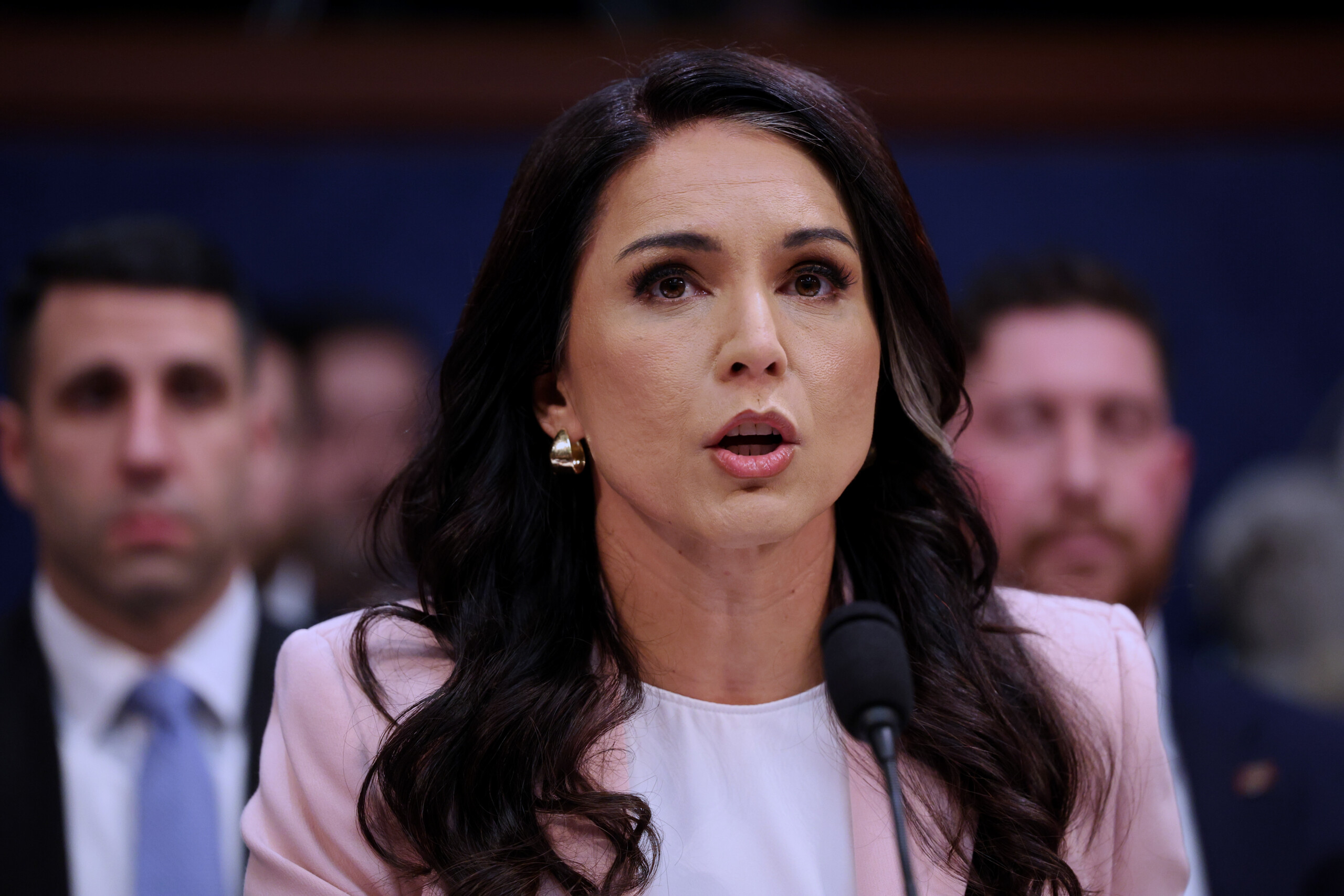 etats unis medias la directrice du renseignement tulsi gabbard a demissionne scaled