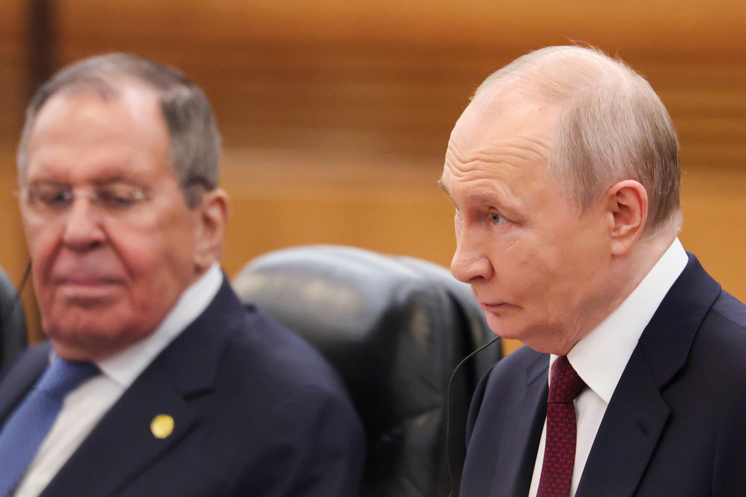 ukraine moscou les etrangers et les diplomates doivent quitter kiev nous continuerons les attaques scaled
