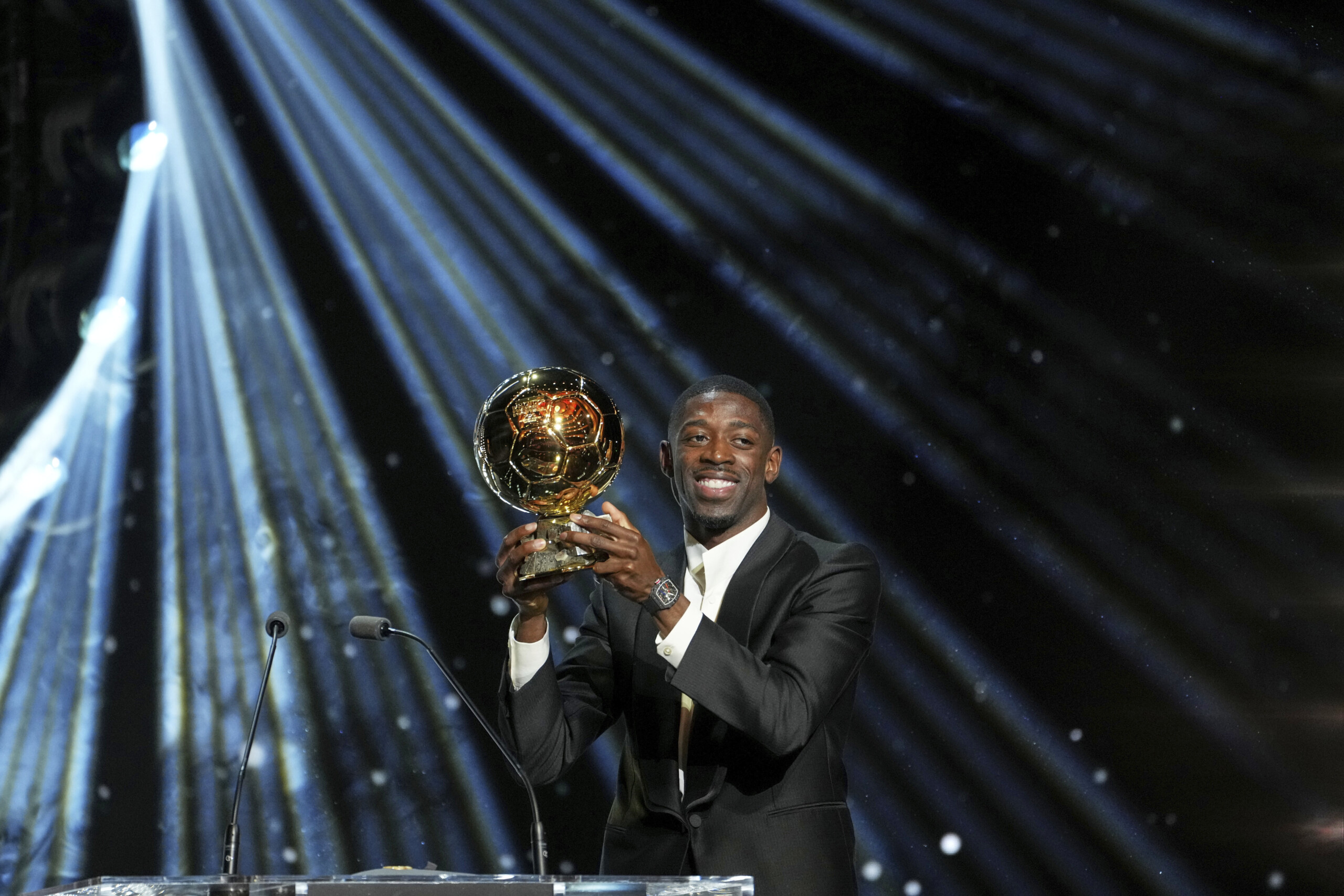 football la ceremonie du ballon dor 2026 aura lieu a londres le 26 octobre scaled