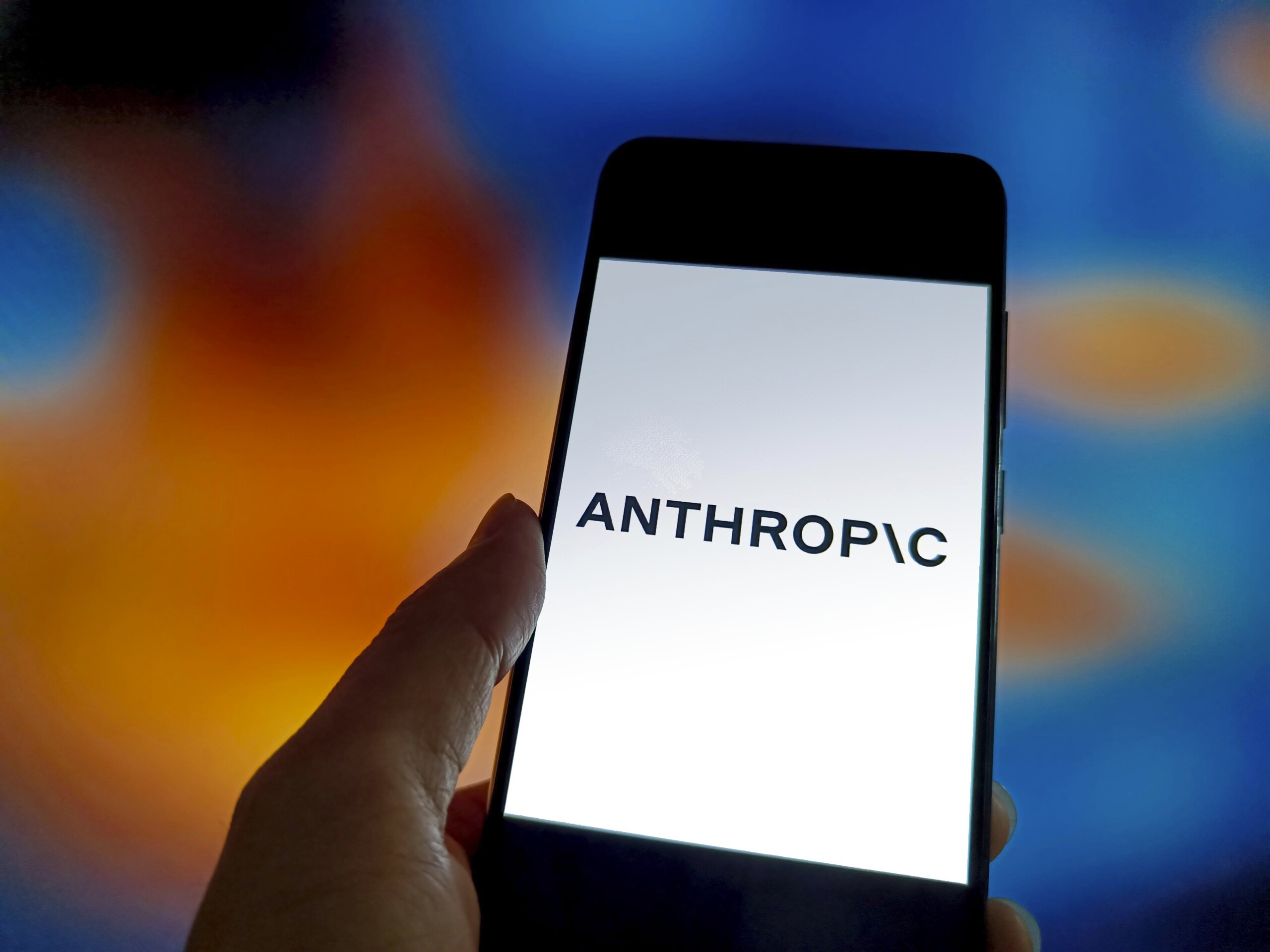 ia anthropic evaluee a 965 milliards de dollars depassant openai scaled