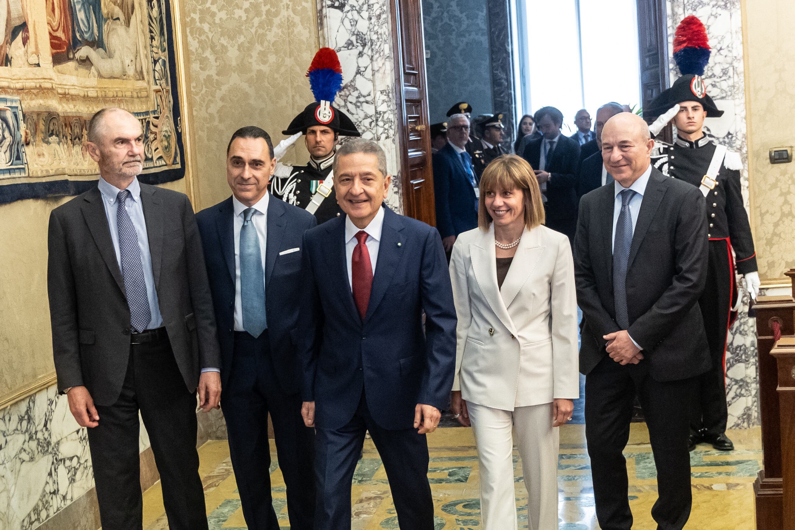 banque ditalie panetta le succes dun pays depend de sa capacite a offrir un avenir aux jeunes scaled
