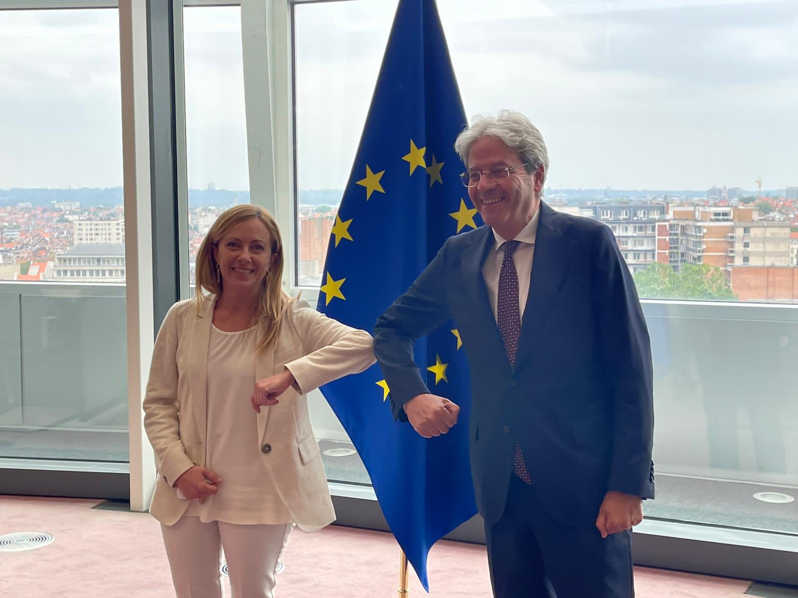 UE, Gentiloni : « L'attaque de Meloni est ridicule, il ne suffit pas de fustiger la bureaucratie » 1 ue gentiloni lattaque de meloni est ridicule il ne suffit pas de fustiger la bureaucratie