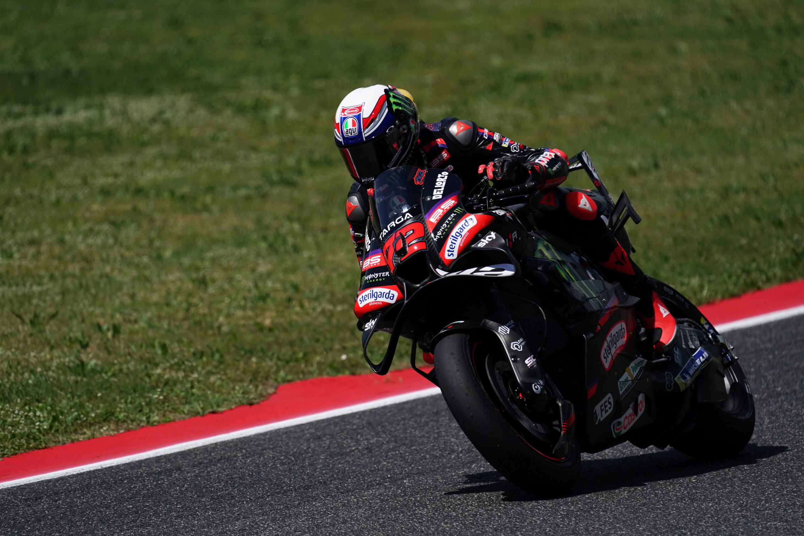 motogp grand prix ditalie bezzecchi simpose au mugello bagnaia troisieme scaled