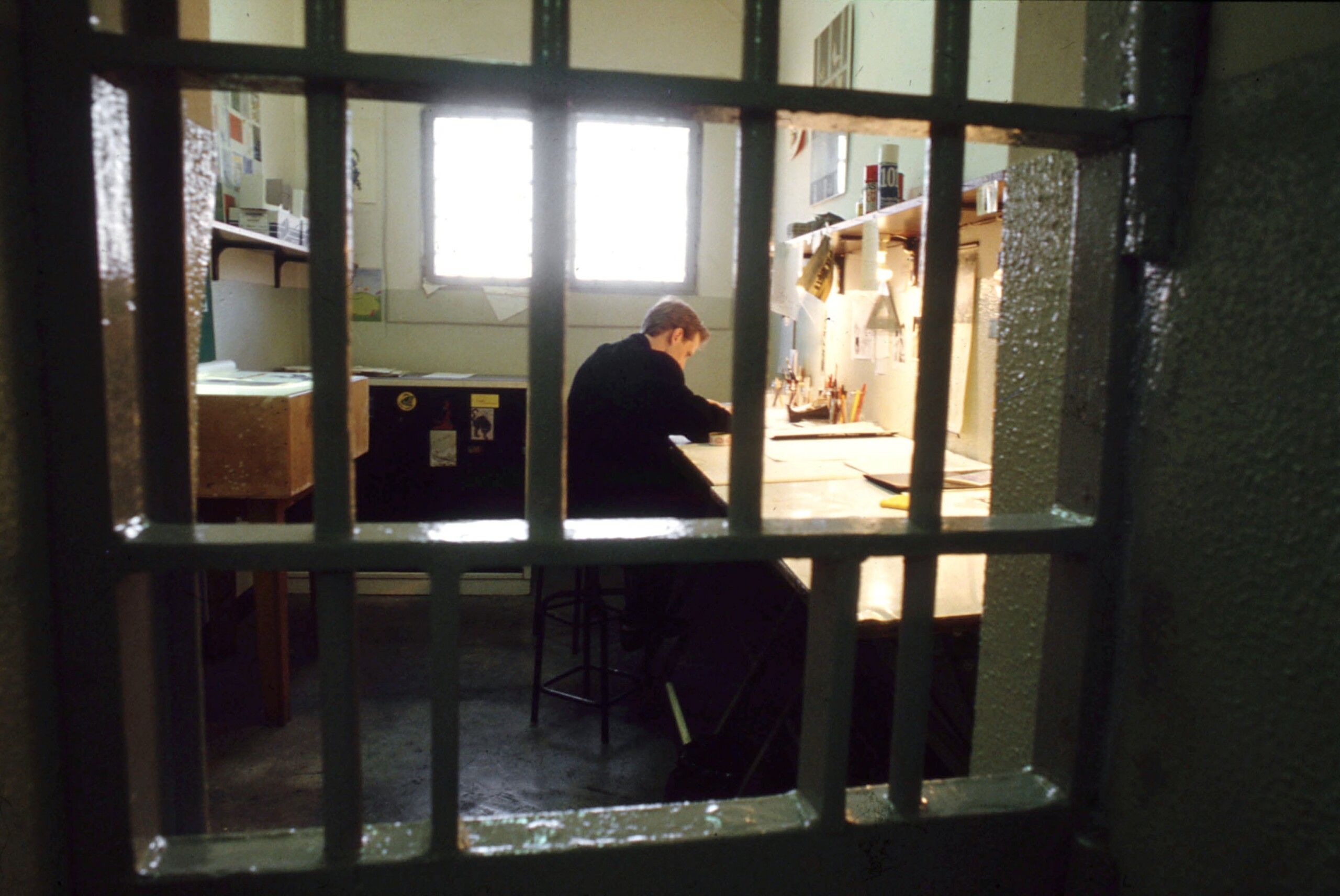 antigone en prison 6 539 personnes victimes de traitements inhumains en dehors de la legalite scaled