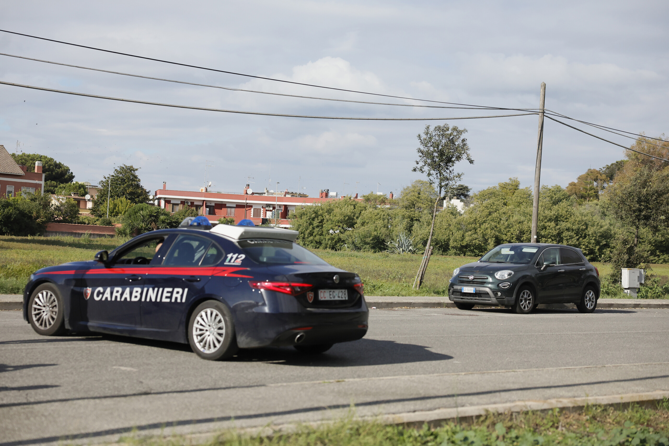 cosenza quatre corps carbonises trouves dans une voiture scaled