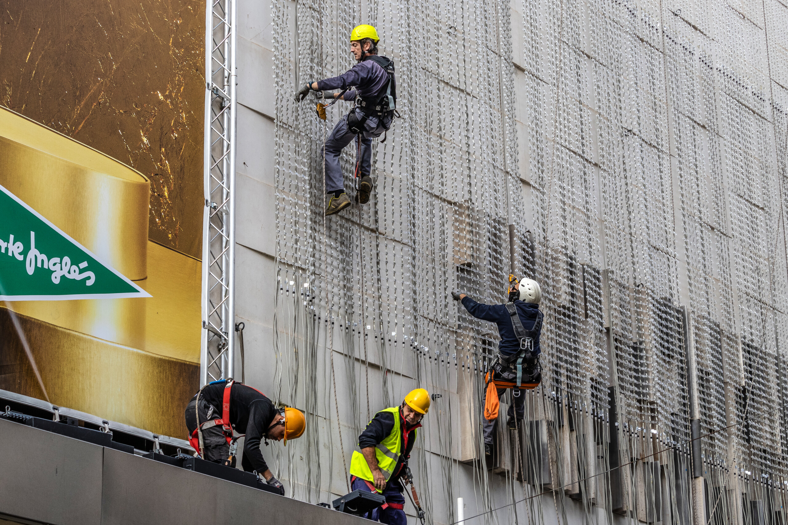 eurostat taux de chomage stable a 63 en avril 6 dans lue scaled