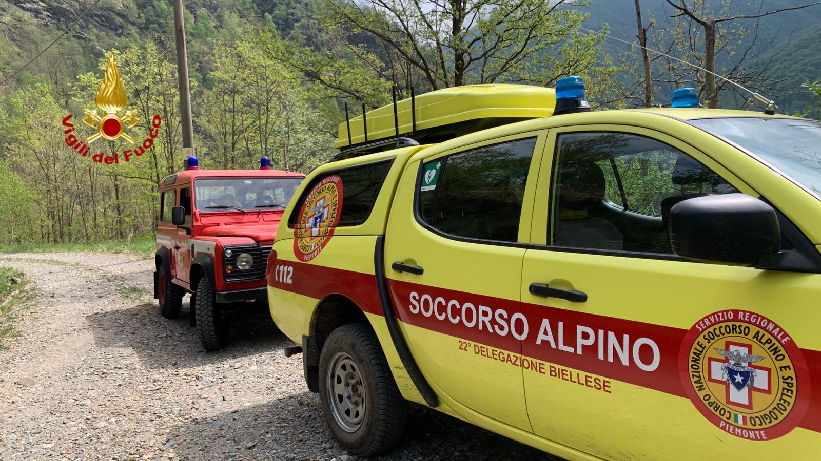 montagne un jeune homme de 23 ans fait une chute sur le gran sasso et un homme de 53 ans se perd double intervention des secours en montagne