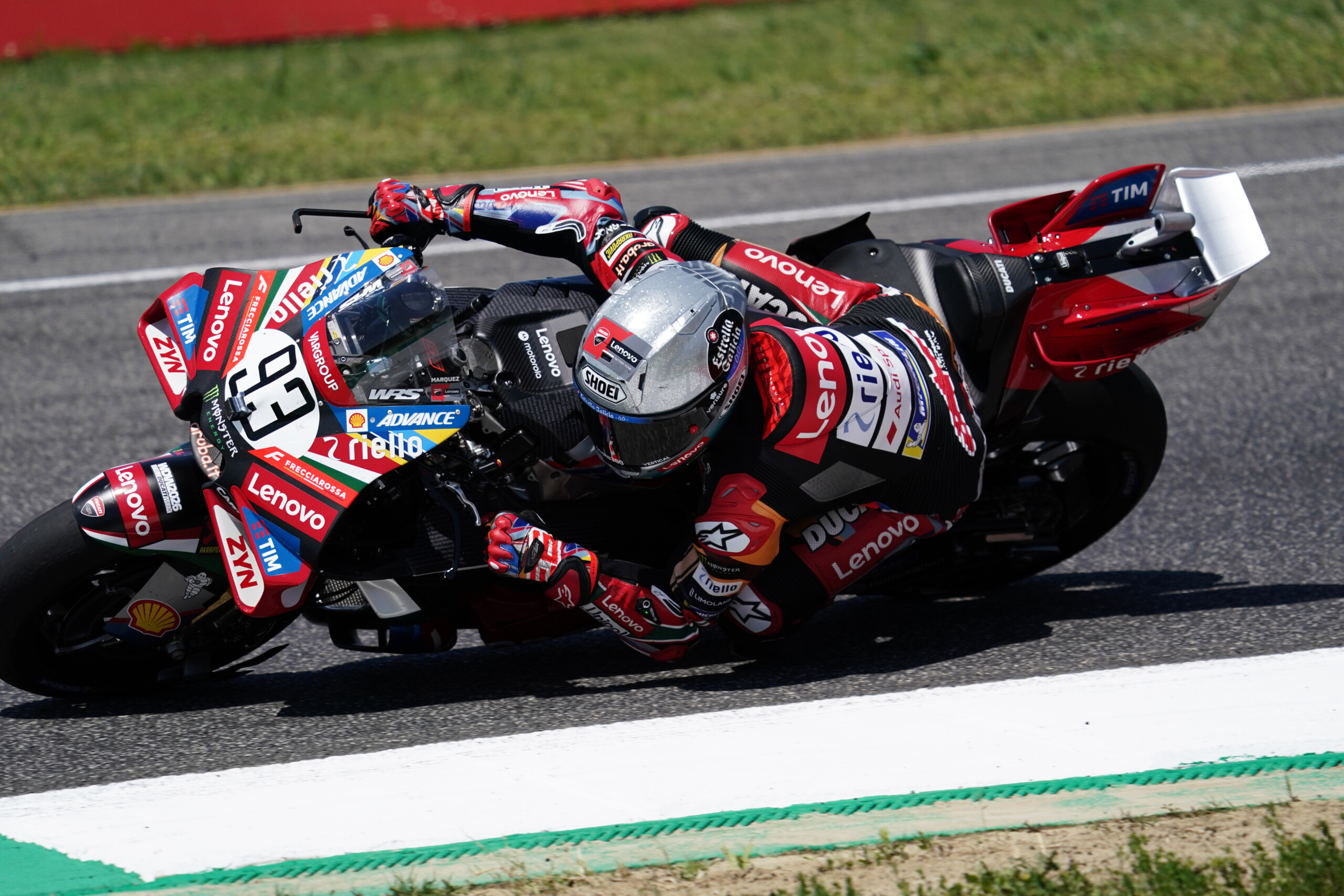 motogp hongrie marquez en tete des premiers essais libres bezzecchi 9e et martin 12e scaled