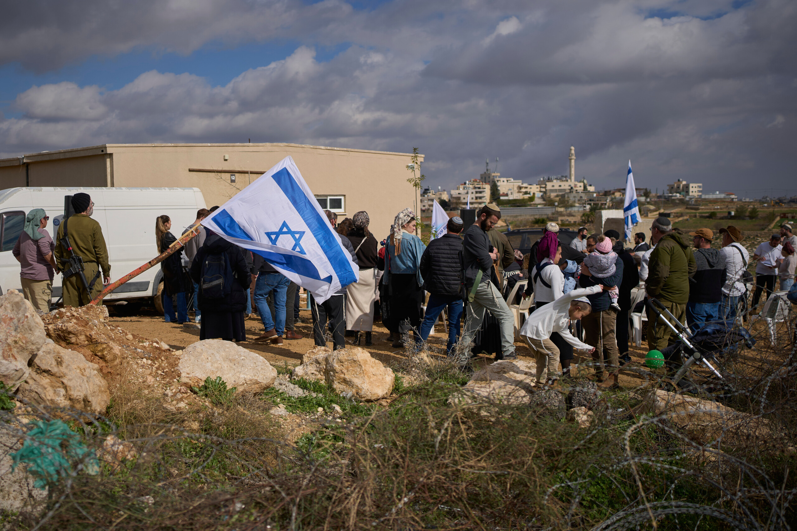 Cisjordanie : 9 blessés lors d'une attaque perpétrée par des colons israéliens au sud de Naplouse 1 cisjordanie 9 blesses lors dune attaque perpetree par des colons israeliens au sud de naplouse scaled