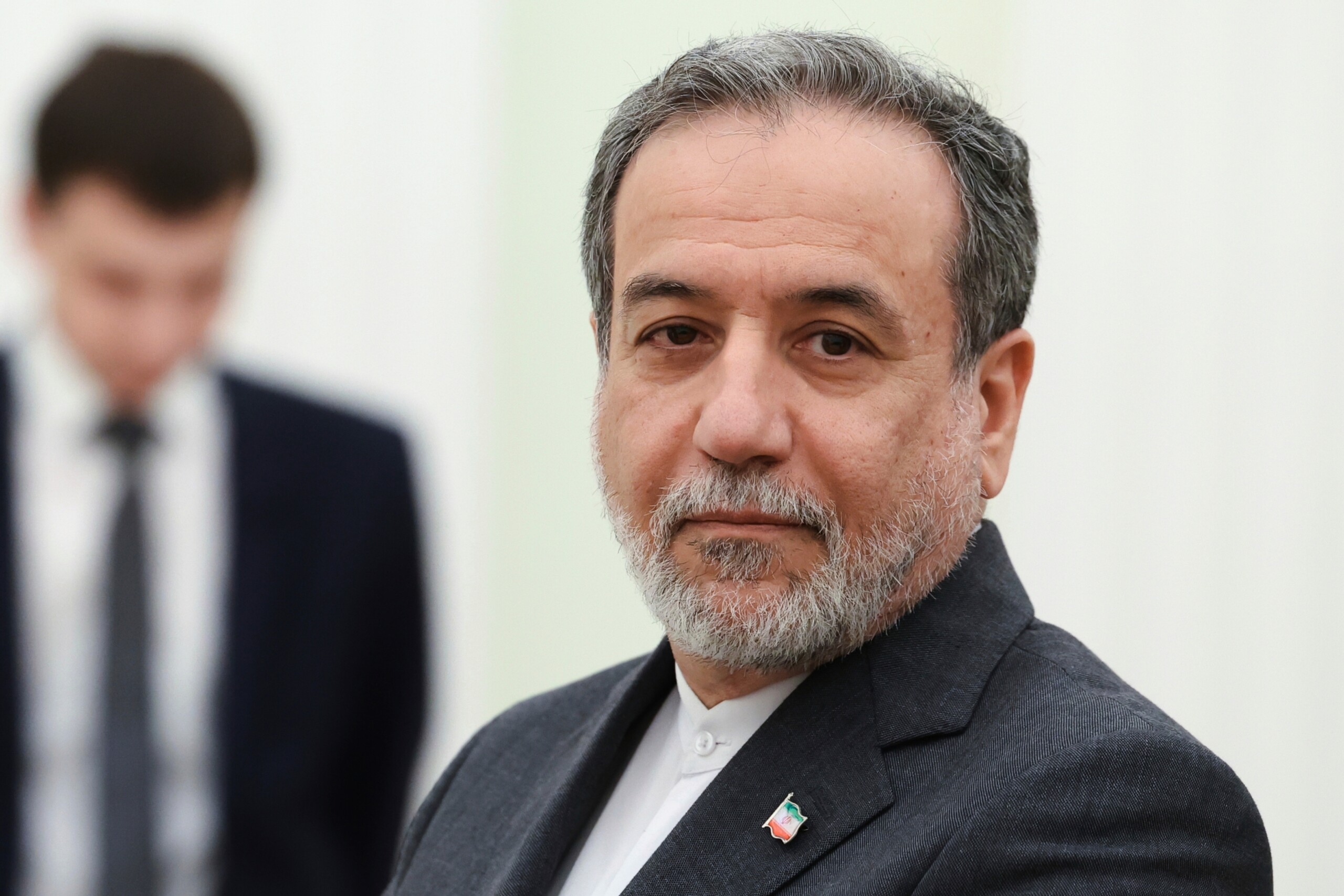 iran teheran les attaques americaines constituent une violation claire du cessez le feu scaled