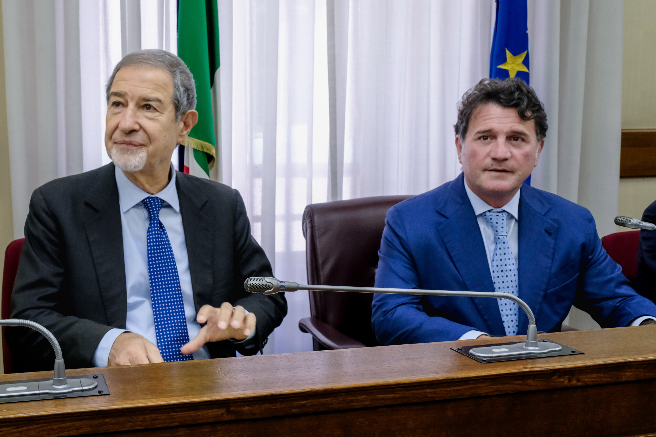 allegations de harcelement au senat silvestro rejette les accusations la russa ordonne une enquete scaled