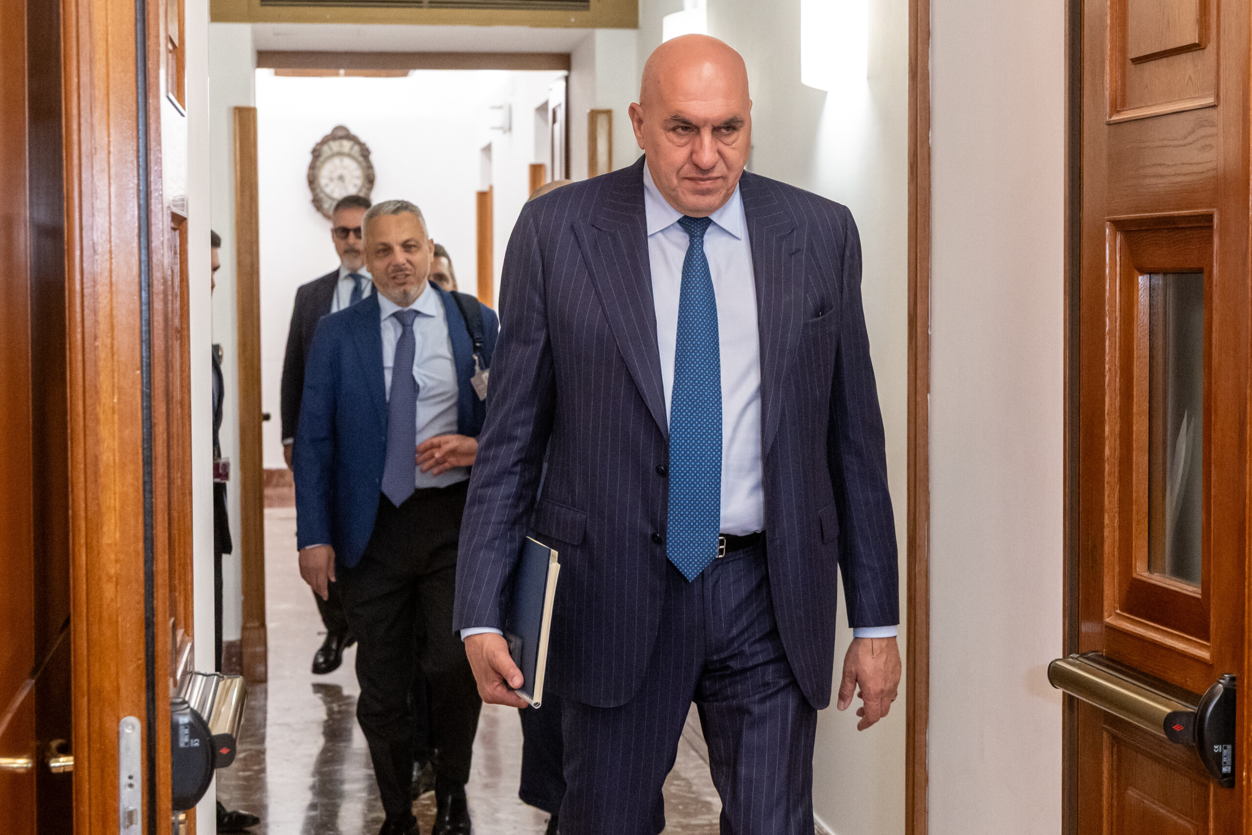 gouvernement crosetto je ne menacerais jamais de demissionner je le ferais tout simplement scaled