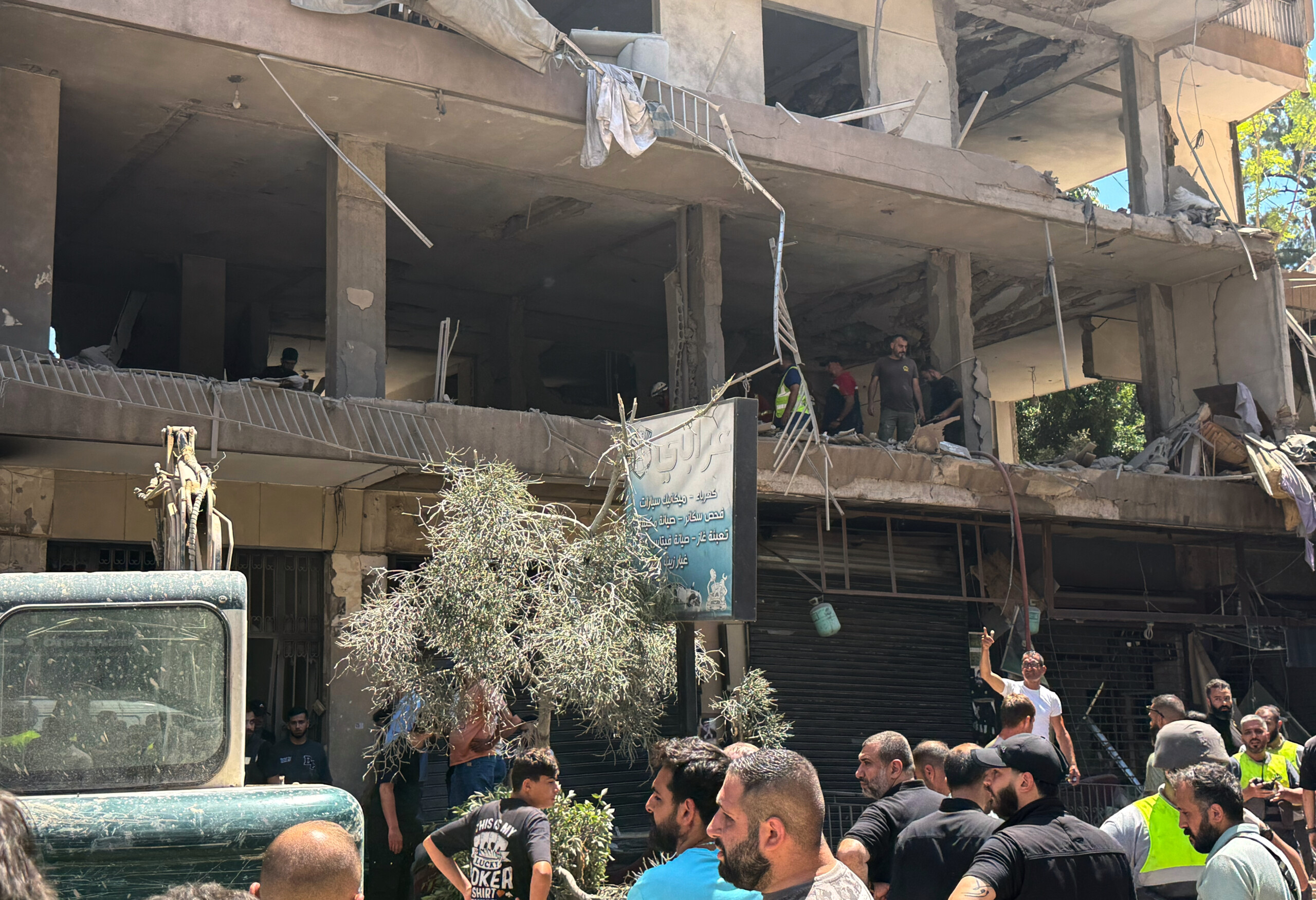 liban le bilan des victimes du raid de larmee israelienne dans la banlieue de beyrouth seleve desormais a trois scaled