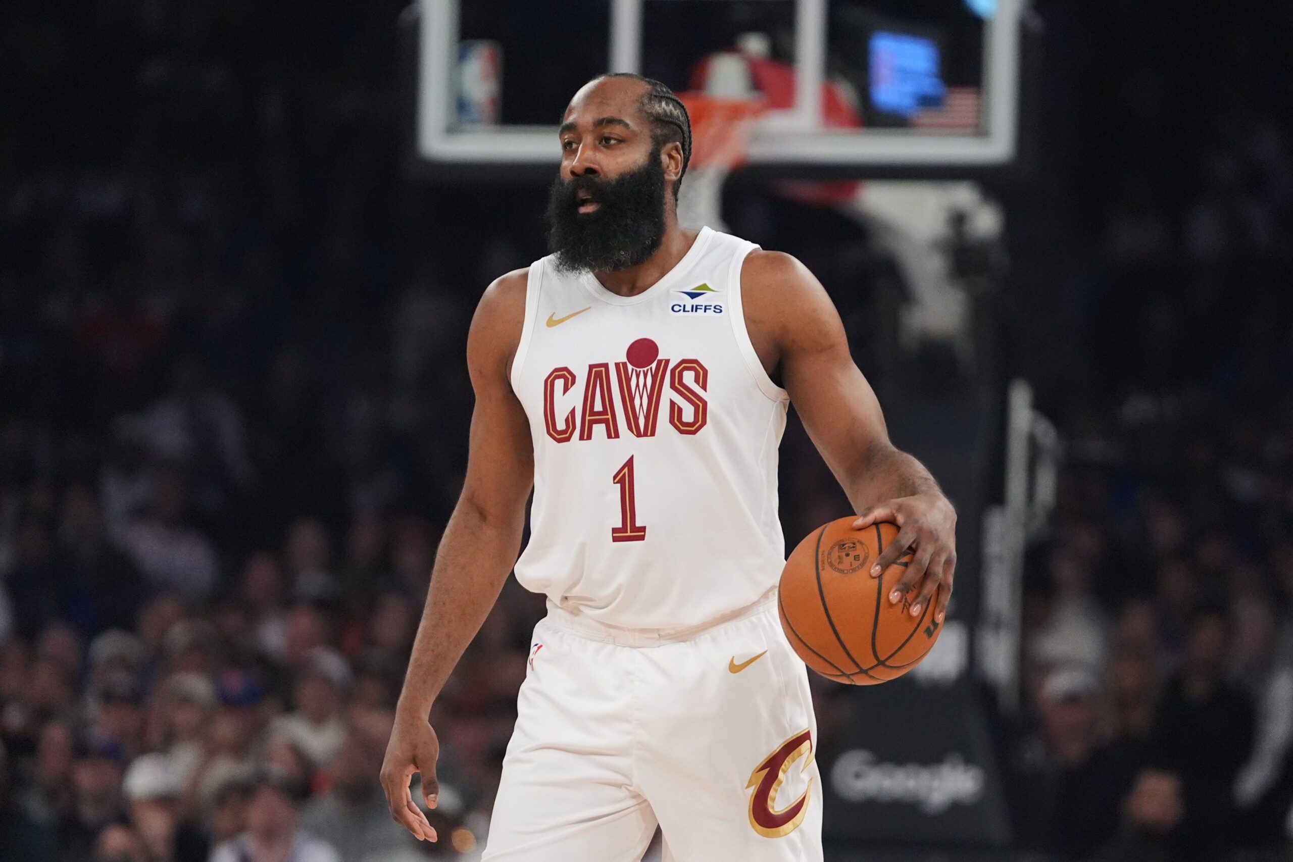 NBA : James Harden arrêté et accusé de port d'armes illégal 1 nba james harden arrete et accuse de port darmes illegal scaled