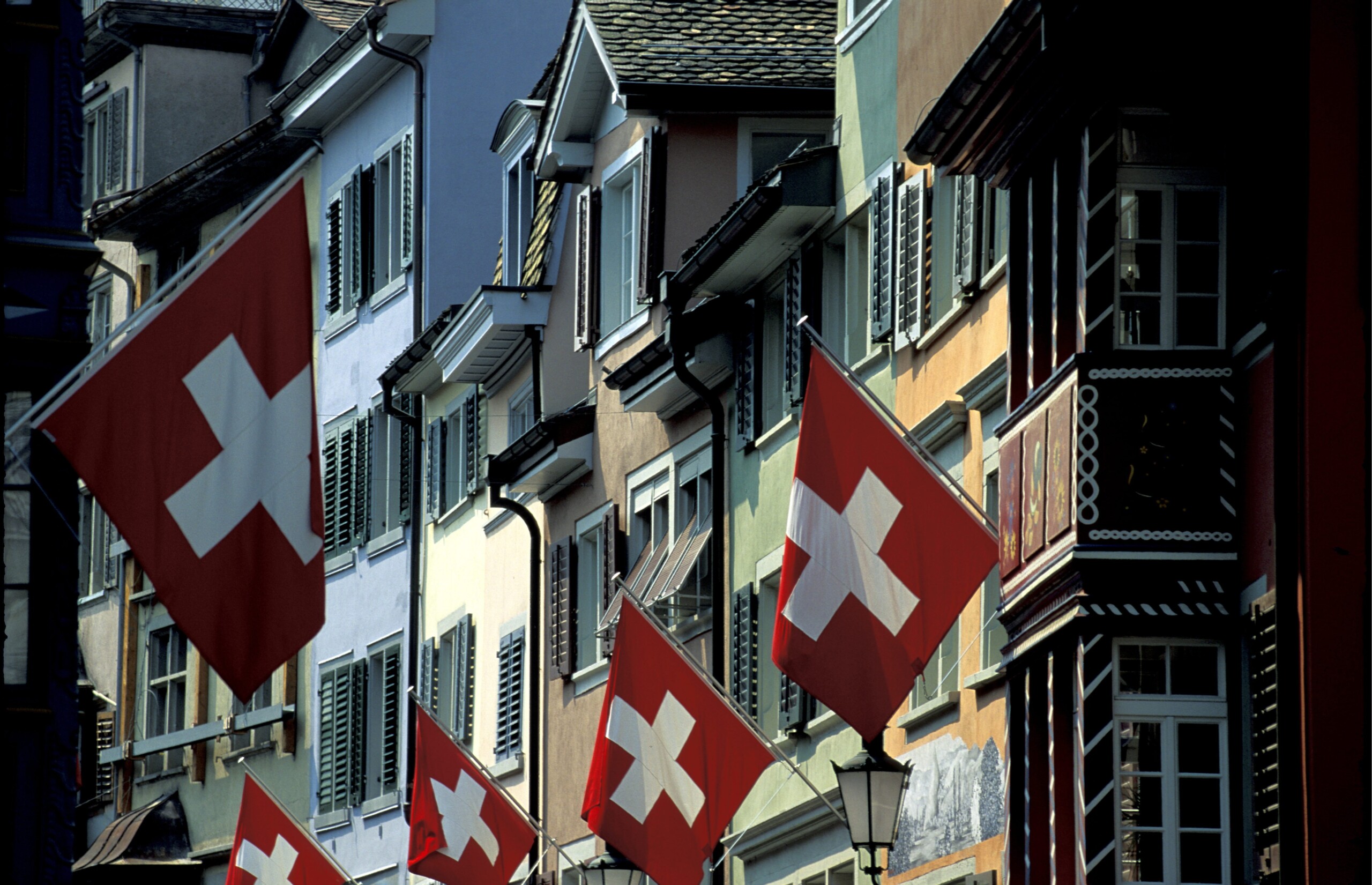 suisse referendum sur la limitation de la population le non lemporte avec 548 des voix scaled